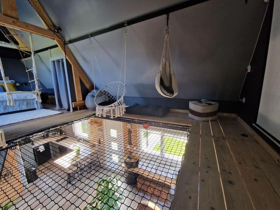Chalet Industriel Avec Filet Et Spa Sorigny Buitenkant foto